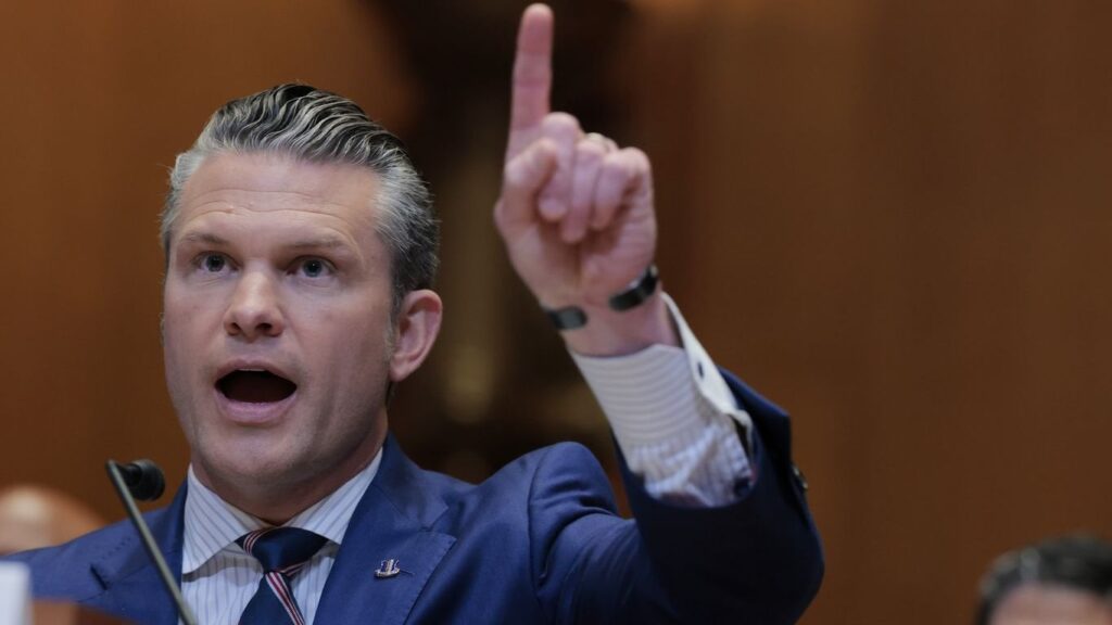 Der kalifornische Kongressabgeordnete sagt Hegseth, er solle in angespannter Anhörung "die Hölle raus"