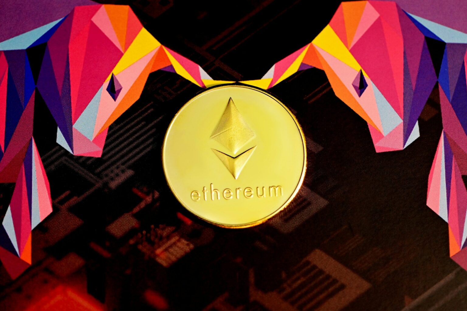 Ethereum Head & Schultern Muster Breakdown: Können Bullen die Kontrolle zurückerobern?