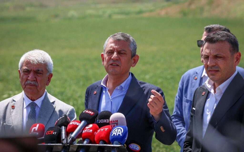 Harte Nachricht von privat sowohl an die Partei als auch an die Macht: Ich breche den Widerstand des CHP gegen niemanden auf Harte Nachricht von privat sowohl an die Partei als auch an die Macht: Ich breche den Widerstand des CHP gegen niemanden auf