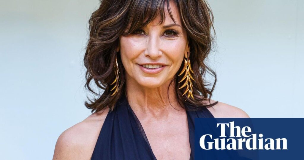 Gina Gershon: 'Tom Cruise kitzelte mich im Bett. Ich habe mir fast die Nase gebrochen. '