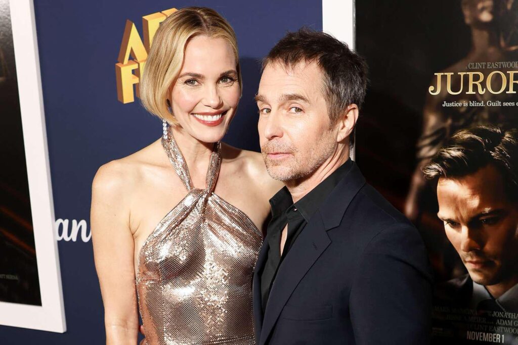 Leslie Bibb enthüllt, warum sie und Sam Rockwell nach 18 Jahren gemeinsam nicht geheiratet haben