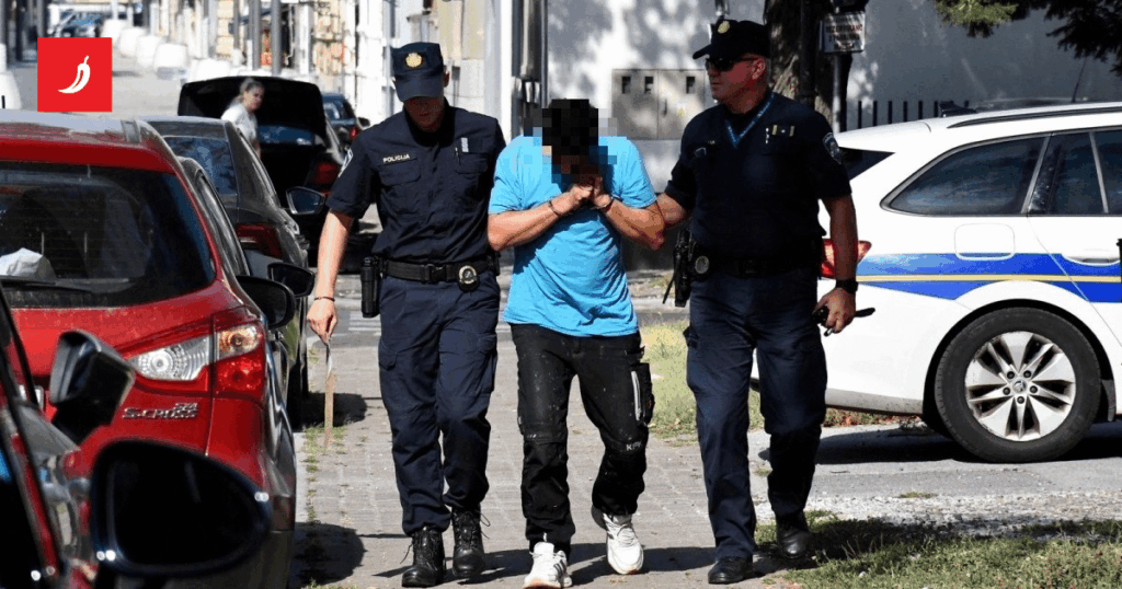Bei Plitvice griff die Passagiere aus Serbien an: „Was gehst du hierher, ich habe dich angeregt, um dich zu bekämpfen.“ Bei Plitvice griff die Passagiere aus Serbien an: "Was gehst du hierher, ich habe dich angeregt, um dich zu bekämpfen."