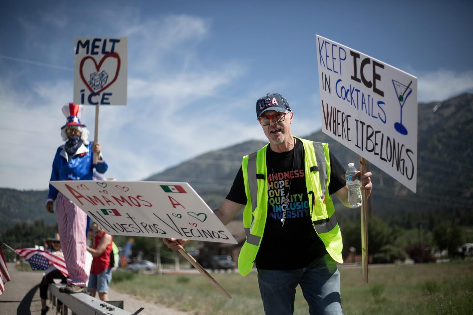 'Keine Könige' Kundgebungen kommen in den ländlichen, konservativen Wyoming