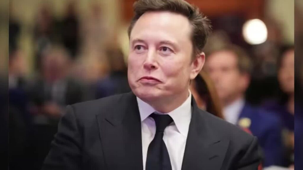 Elon Musk befürwortet die Nachricht, dass sie Trump anklagt und ihn durch JD Vance ersetzt