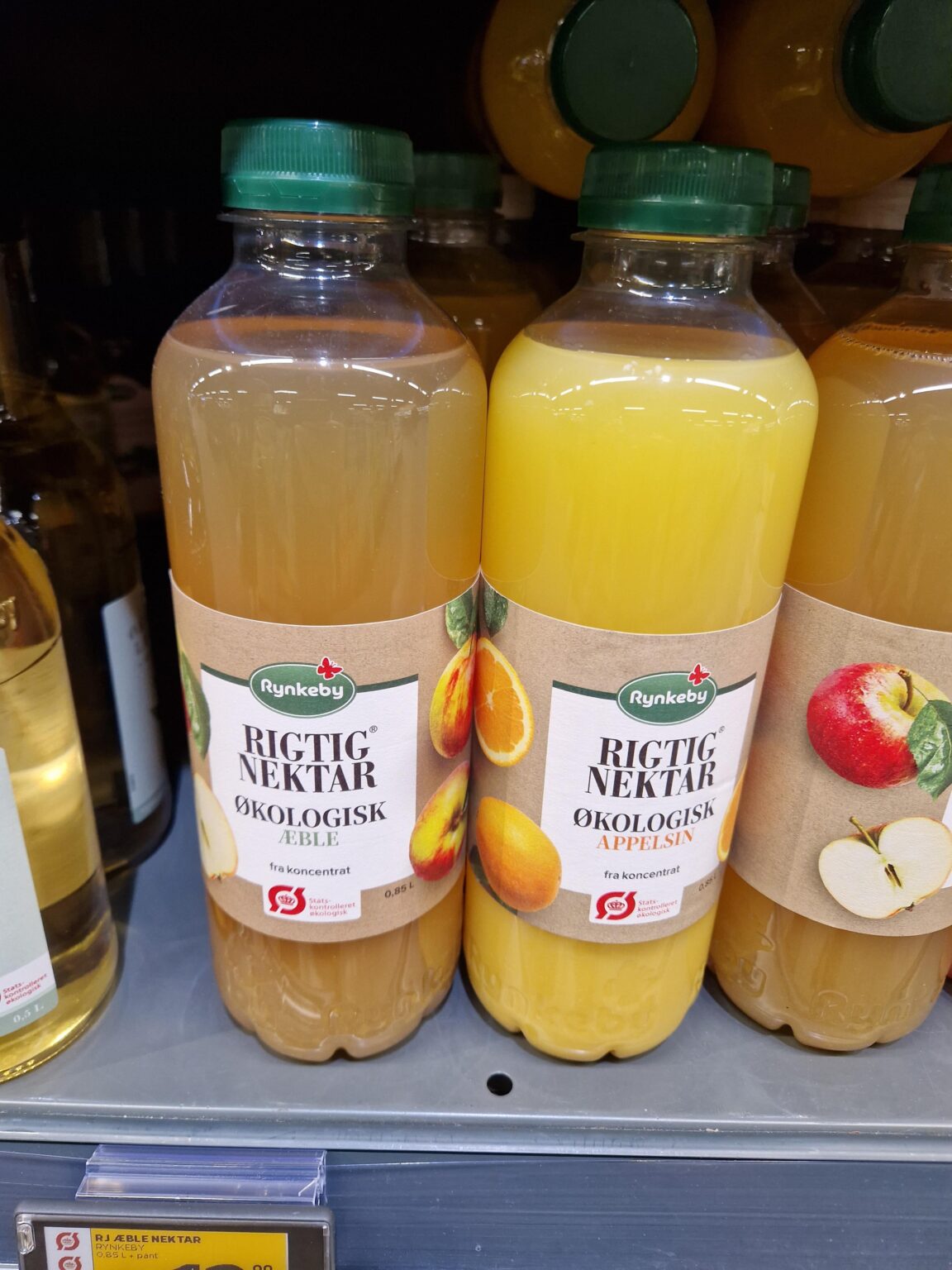 Rynkeby nimmt erneut das Trikot des Fahrers für Wild Marketing. Rynkeby nimmt erneut das Trikot des Fahrers für Wild Marketing.