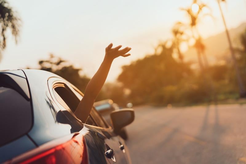 Rumänien, das Land in der EU mit dem höchsten Prozentsatz der Menschen, die sich keine Woche Urlaub pro Jahr leisten können. Im Jahr 2024 konnten fast 60% der Rumänen in einem solchen Urlaub nicht besuchen