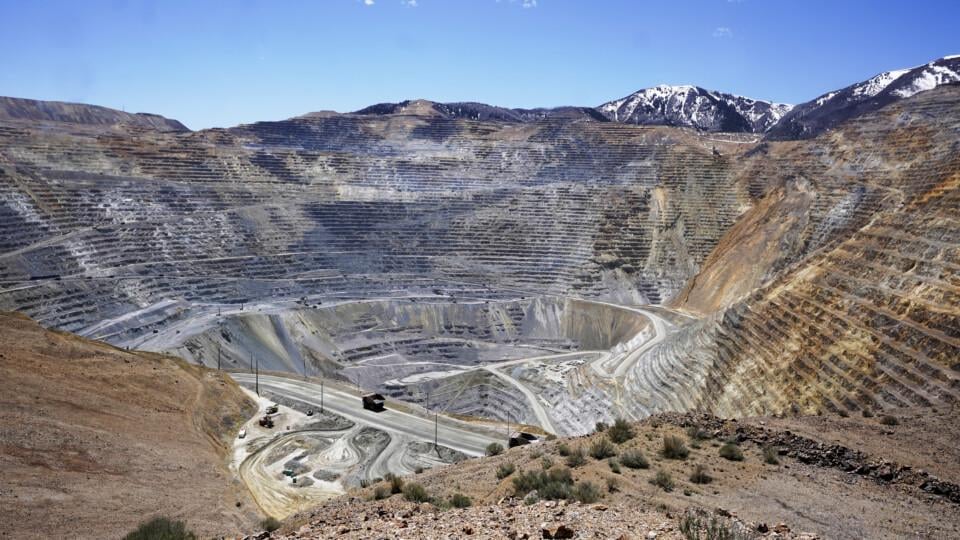 Sean Speer: Investitionen in kritische Mineralien sind nicht nur ein gutes Geschäft, es ist ein nationaler Sicherheitsbedarf - es ist wichtig, die Abhängigkeit des Westens von chinesischen Mineralimporten zu verringern