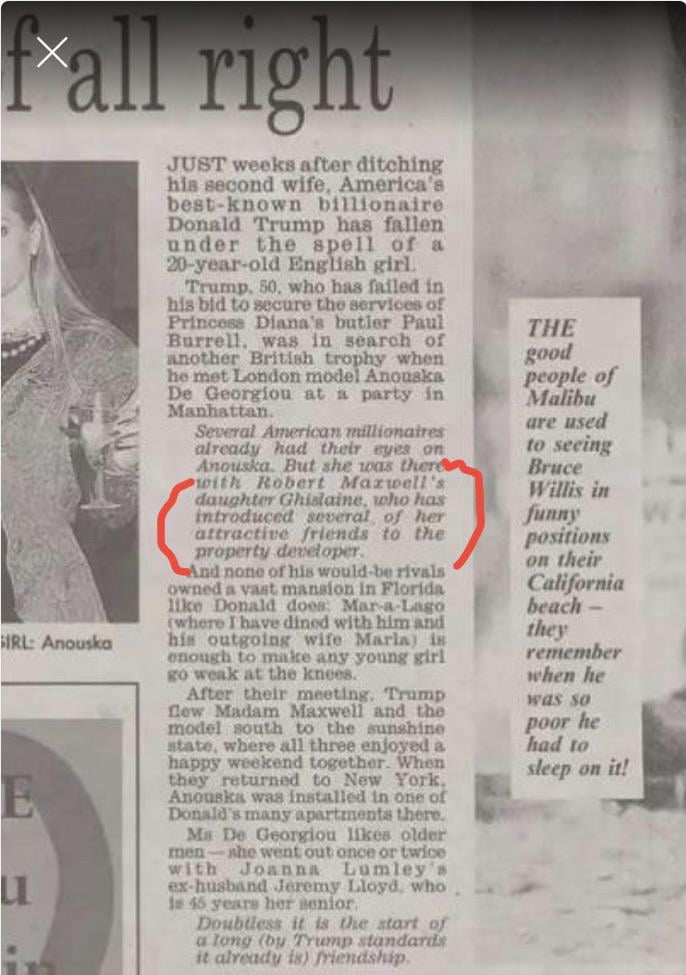 1997 Britischer Artikel - Maxwell führte mehrere junge Frauen in Trump vor