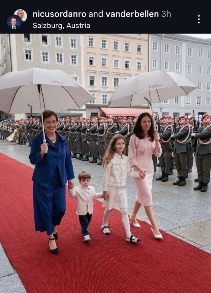 Familie des Präsidenten - Erstes offizielles Treffen