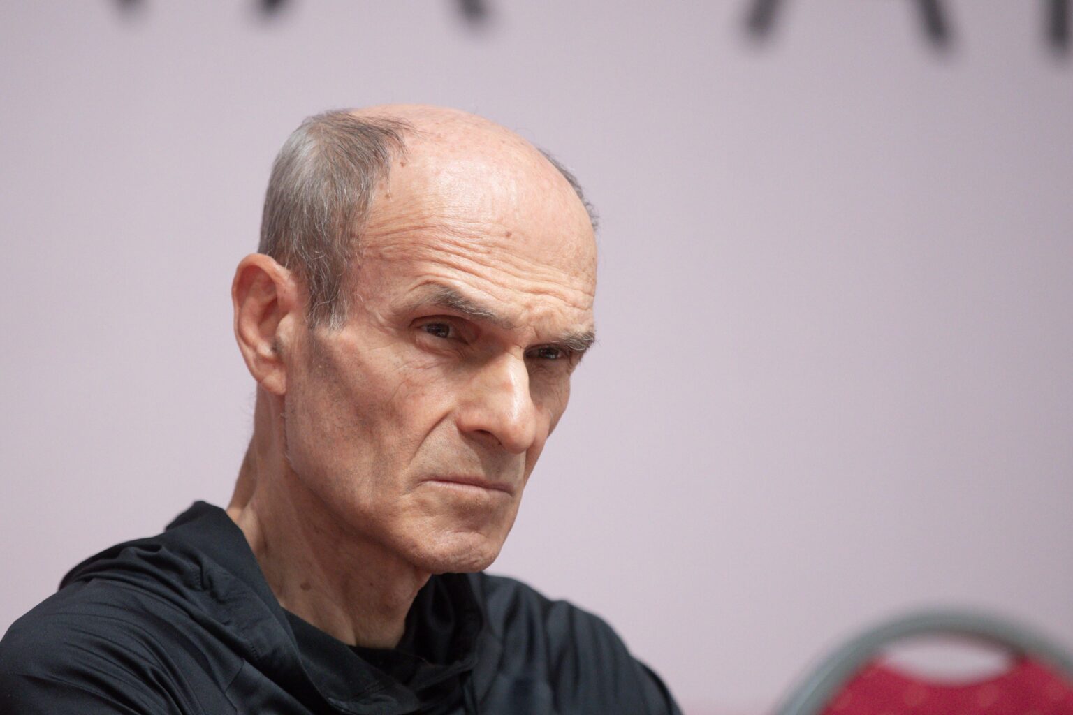 Cristian Tudor Popescu über den Fall von Dragoș Anastasiu: „Jetzt verstehe ich, warum er uns täuschte.“ Cristian Tudor Popescu über den Fall von Dragoș Anastasiu: "Jetzt verstehe ich, warum er uns täuschte."