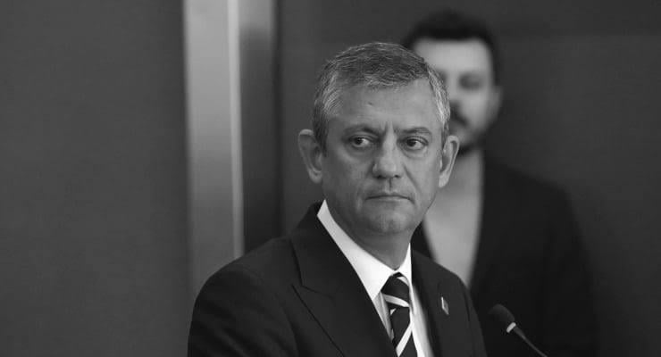 Özgür Özel - Ich habe einen geblieben. Lass mich mich ins Gefängnis werfen. Was wird als nächstes passieren? Wird er "Ich habe" sagen?
