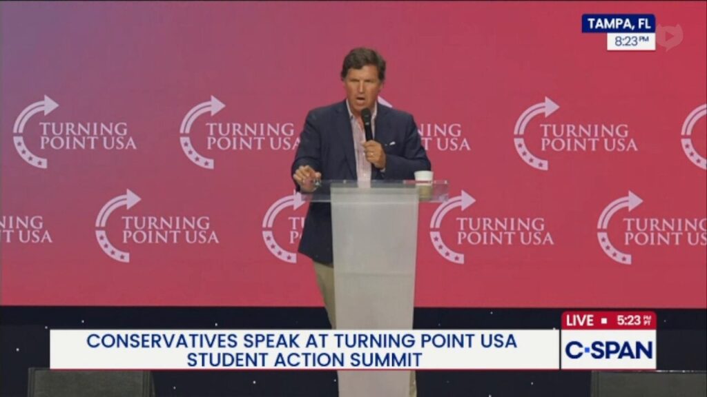 Tucker Carlson geht über die Vertuschung von Epstein ab