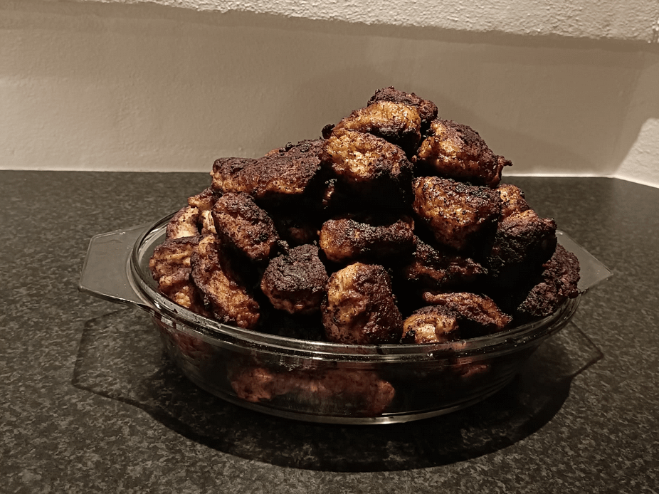 Für die Fleischbällchen-Diskussion. Sie mögen es vielleicht nicht, aber so sehen Fleischbällchen oben aus. Zwei Pakete wurden für Fett verwendet.