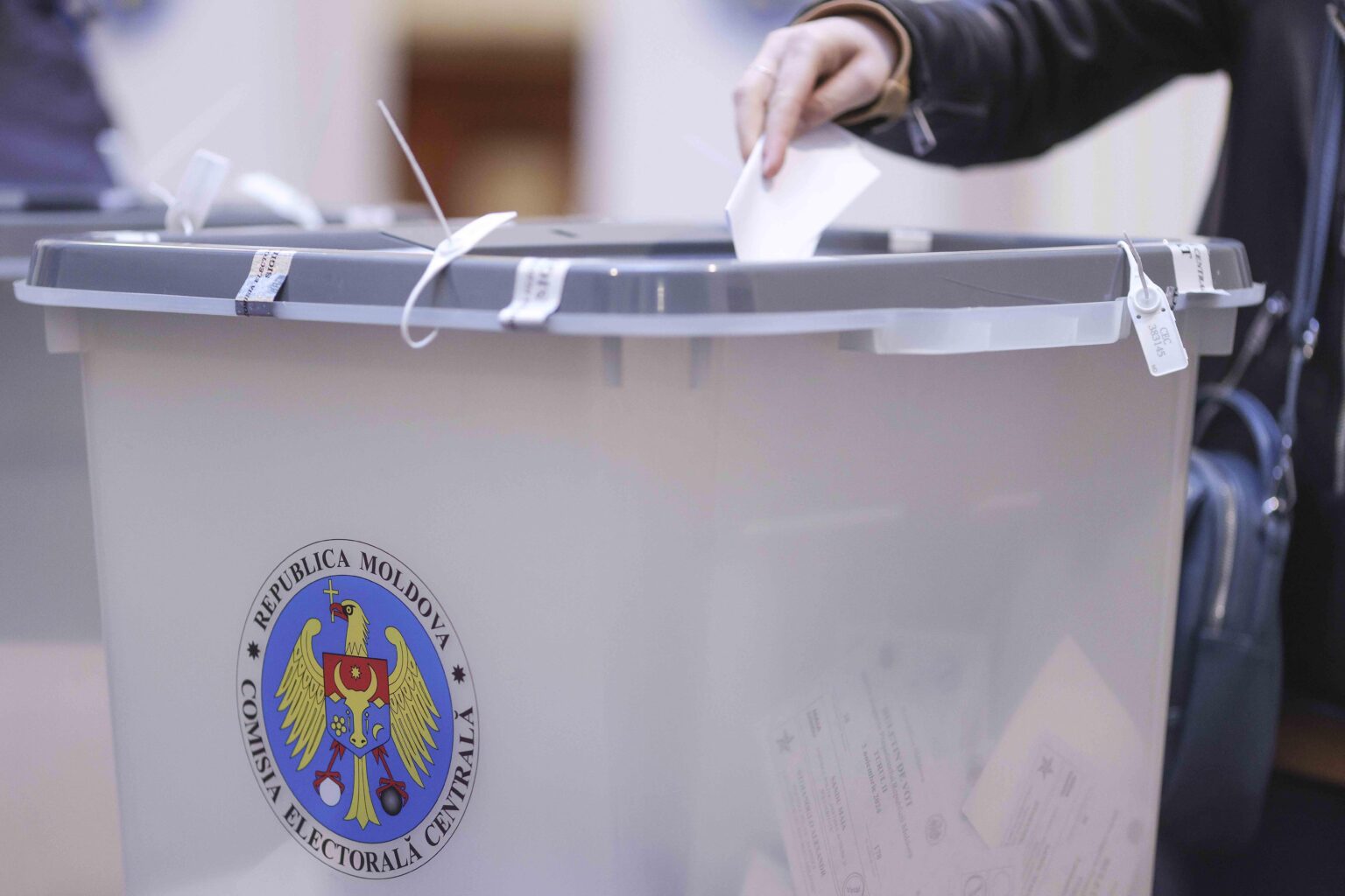 Umfrage in der Republik Moldawien: PAS führt in Abstimmungsoptionen, aber der Kampf mit pro-russischen Parteien reicht für fast ein Drittel der Wählerschaft Umfrage in der Republik Moldawien: PAS führt in Abstimmungsoptionen, aber der Kampf mit pro-russischen Parteien reicht für fast ein Drittel der Wählerschaft