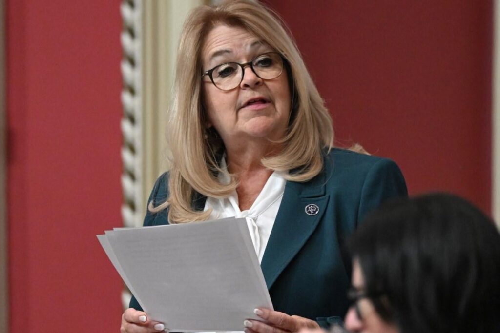 Quebec sperrt die Richtlinie aus, um den Zugang zur Kindertagesstätte für Kinder mit Migrationshintergrund zu beschränken