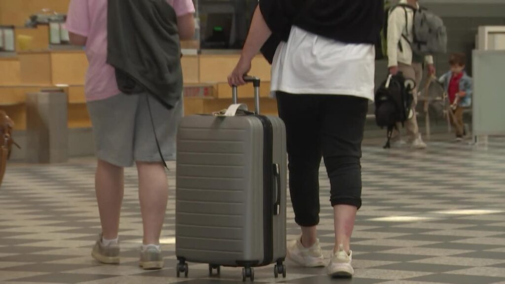 Fallen Sie in die Ferien nach Süden? Dann sollte das Krankenhaus in der Lage sein, Ihre dänischen Patienteninformationen abzurufen [Ny EU-lovgivning giver læger adgang til vores patientoplysninger, uanset hvor i EU vi skal behandles]