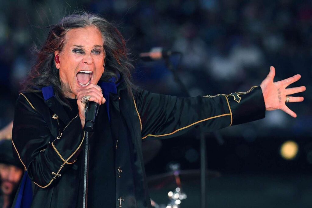 Ozzy Osbourne sagt, dass Farewell ein letztes Konzert mit Black Sabbath vor der Heimatstadt von 40.000 Menschen spielt