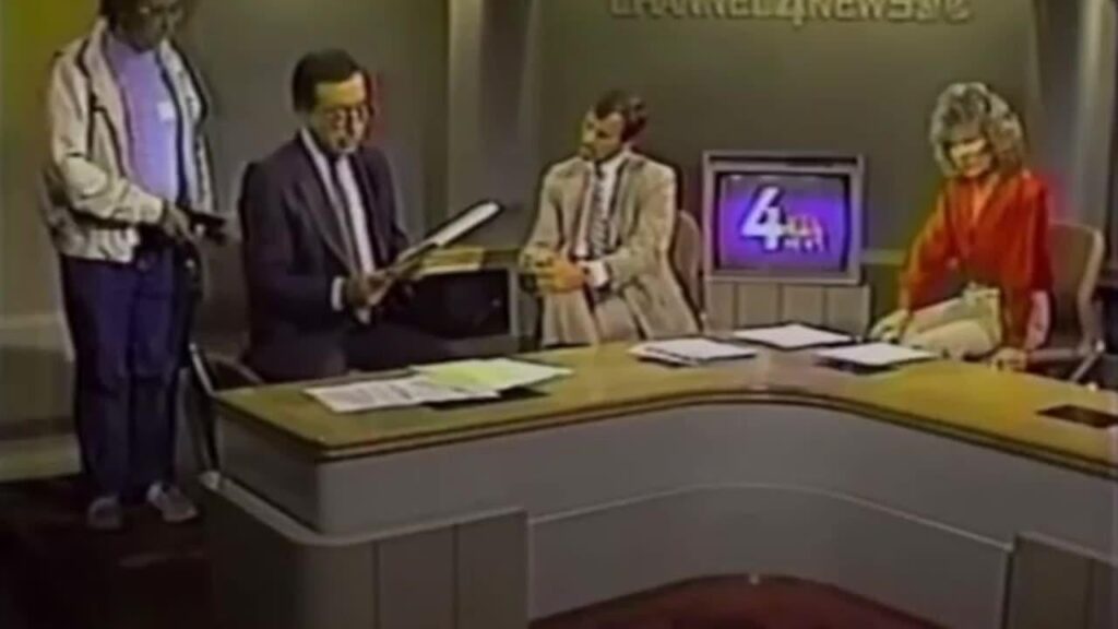 Am 19. August 1987 trat Gary Stollman in die Studios von NBC ein und hielt den Journalisten David Horowitz mit Waffe, um uns vor CIA, AI & Transhumanismus zu warnen