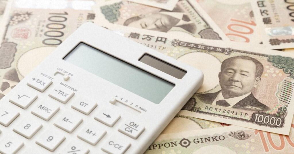 Stimmt es, dass „wenn die Zahl der ausländischen Arbeitnehmer zunimmt, japanische Löhne nicht steigen“? Stimmt es, dass "wenn die Zahl der ausländischen Arbeitnehmer zunimmt, japanische Löhne nicht steigen"?