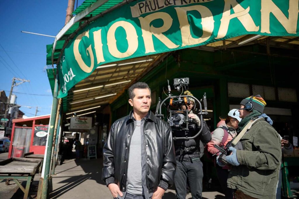John Leguizamo bespricht „Feiern lateinischer Freude“ inmitten „Angriffe auf lateinamerikanische Körper“ mit ‚Leguizamo do America‘ ‚: „Ich fand so viel Hoffnung und ich hoffe, dass ich das an alle Zuschauer weitergeben kann.“ John Leguizamo bespricht „Feiern lateinischer Freude“ inmitten „Angriffe auf lateinamerikanische Körper“ mit 'Leguizamo do America' ': "Ich fand so viel Hoffnung und ich hoffe, dass ich das an alle Zuschauer weitergeben kann."