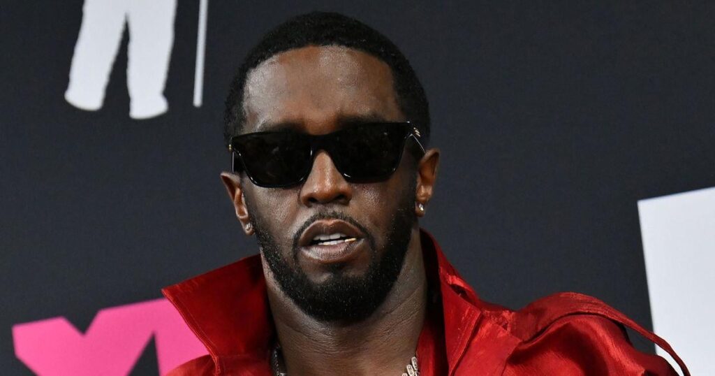 P Diddy pumpt Faust, als er bei zwei von fünf Anklagen für schuldig befunden wurde
