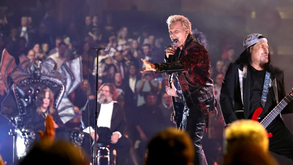 Billy Idol erinnert sich an Ozzy Osbourne: „Er hat Musikentüren für Menschen wie mich geöffnet.“