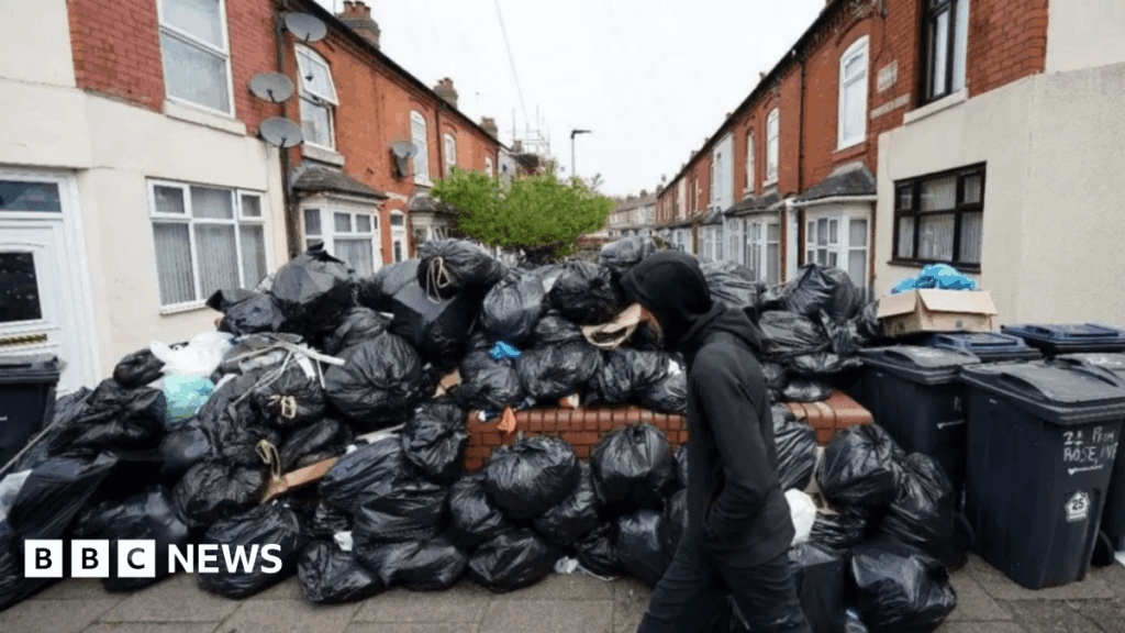 Birmingham Bin Lorry -Fahrer sind vor einer Axt
