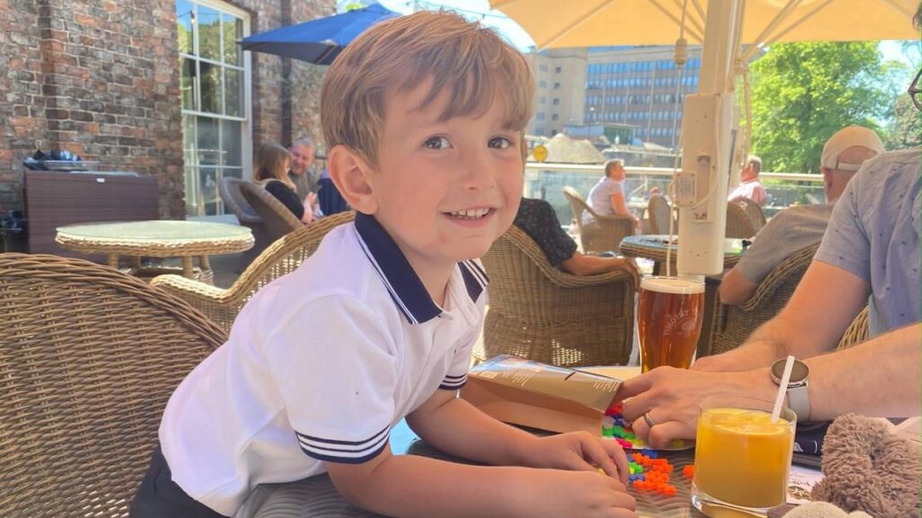 Der fünfjährige Schuljunge starb nach "versehentlicher Exposition gegenüber Kuhmilchprotein"