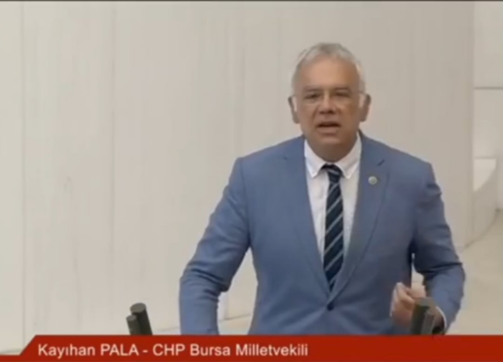 M. Deputy Kayıhan Pala trug einige Gesundheitsskandale ins Parlament: "Der Tod der Brustchirurgie eines Zahnarztes" "Der Tod von 3 Nierenpatienten injizierte" Antifriz "injiziert"