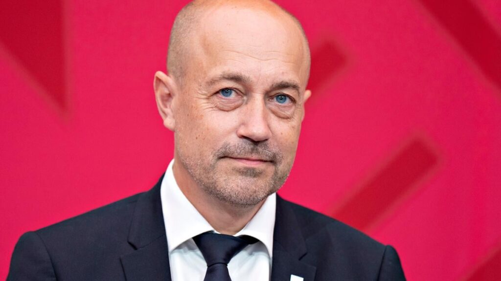 Die Ministerin wird die Gewalt und den Hass von Frauen gegen LGBT+-Personen auf die EU -Agenda setzen