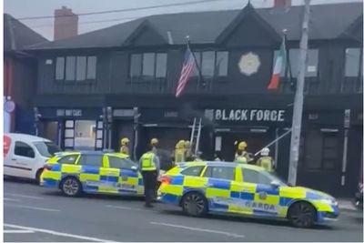 Feuer bricht in Conor McGregors Black Forge Pub aus