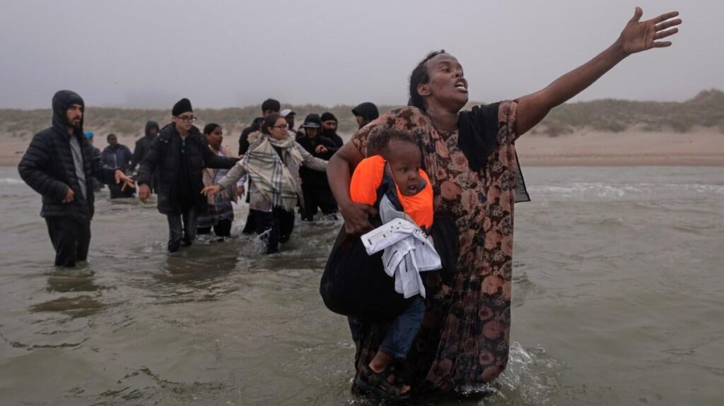 Channel -Migranten '24 -mal häufiger ins Gefängnis gehen als Briten