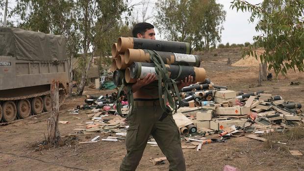 Der Bericht schlägt vor, dass die Waffen trotz Ablehnungen immer noch von Kanada nach Israel fließen