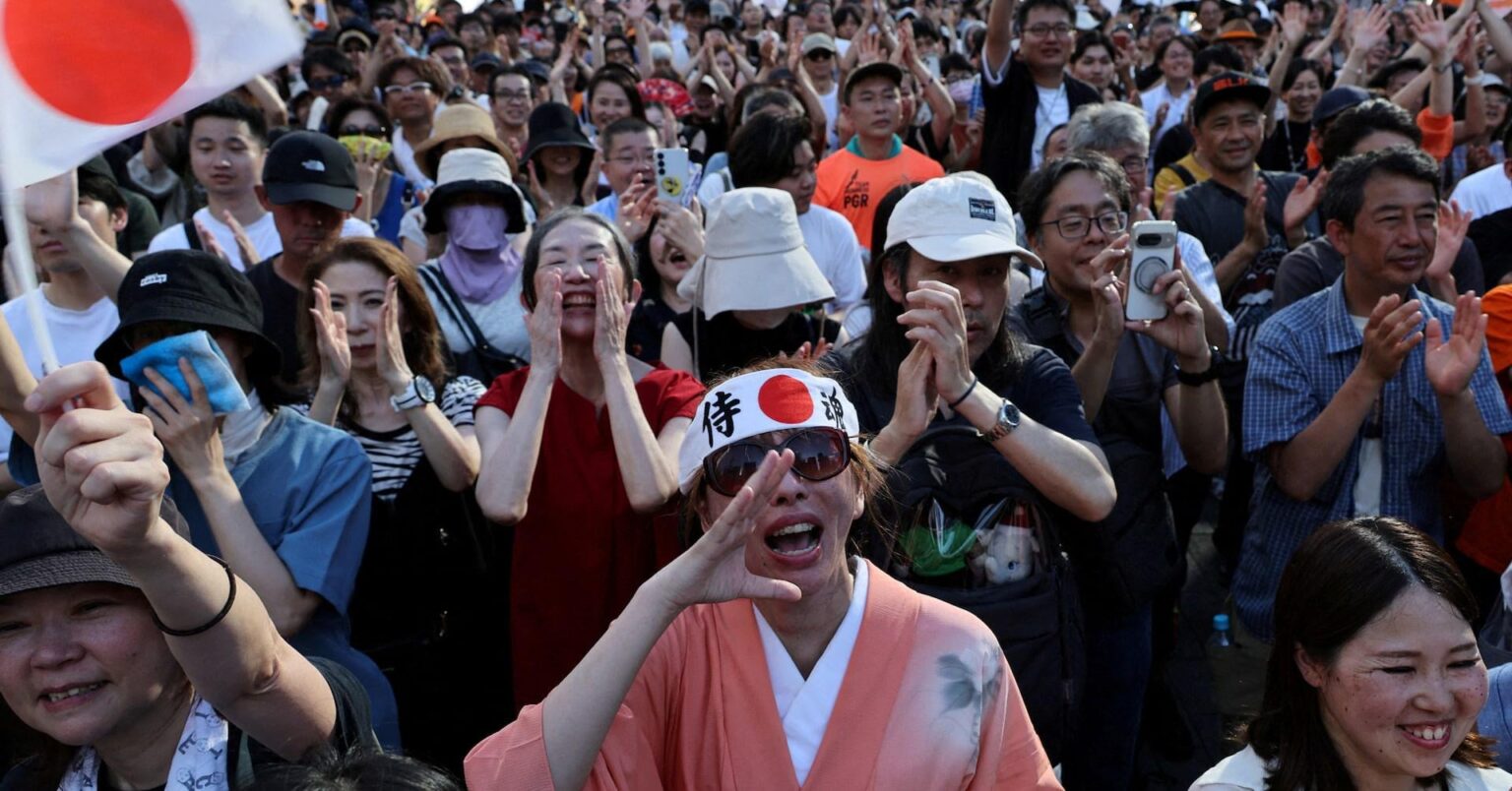 Wie Japans Wahlergebnis den politischen Weg des BOJ durcheinander bringt; Die Aussichten auf große Ausgaben könnten die Inflation erhöht, während sie möglicherweise die politische Lähmung verlängert, und ein globaler Handelskrieg liefern überzeugende Gründe, die Zinserhöhungen langsam zu machen. Wie Japans Wahlergebnis den politischen Weg des BOJ durcheinander bringt; Die Aussichten auf große Ausgaben könnten die Inflation erhöht, während sie möglicherweise die politische Lähmung verlängert, und ein globaler Handelskrieg liefern überzeugende Gründe, die Zinserhöhungen langsam zu machen.