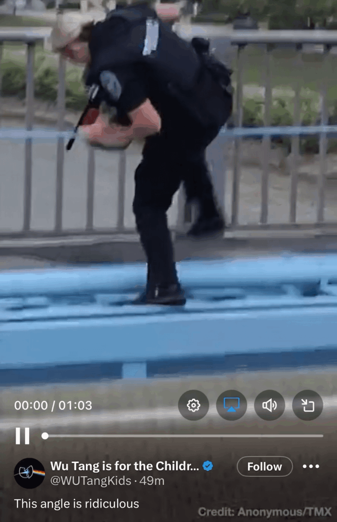 Die türkische Polizei bleibt bei der amerikanischen Polizei, was für eine ekelhafte Sache