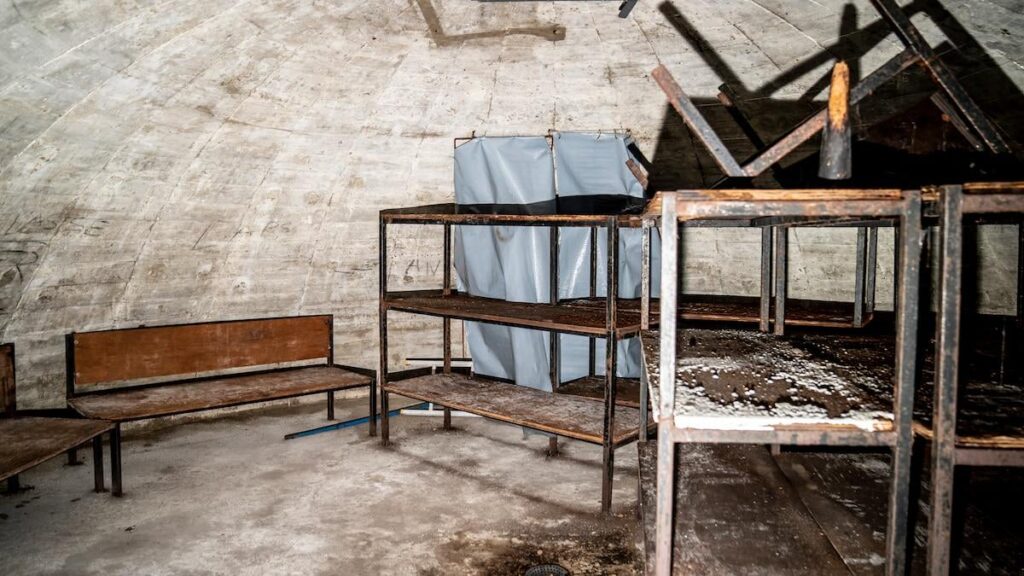 Weitere Parteien verlangen die Gemeinden, das Tierheim in kurzer Zeit fertig zu machen