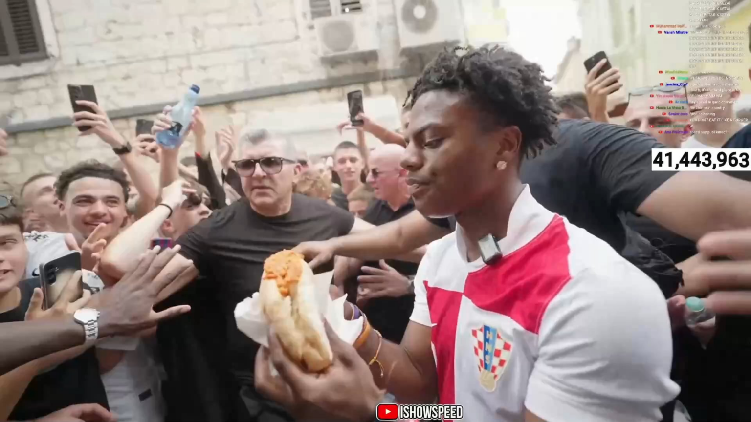 IShowspeed zum ersten Mal schmeckte die Kabobs