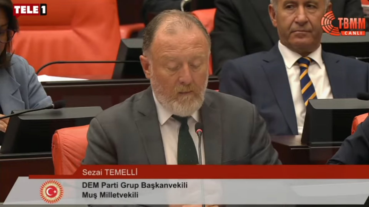 Der Vizepräsident der Dem Party Group, Sezai Temelli Akın Gürlek, zielte auf: Sicherlich werden diese in die Geschichte übergehen, Sie werden einen Gerichtsverfahren für diesen Tag sein. Präsident White Taurus und die Menschen, die Menschen entführen, sagen, dass das kurdische Problem die Größe ist. Es reicht nicht aus zu sagen, dass diejenigen, die den Friedensprozess verhindern