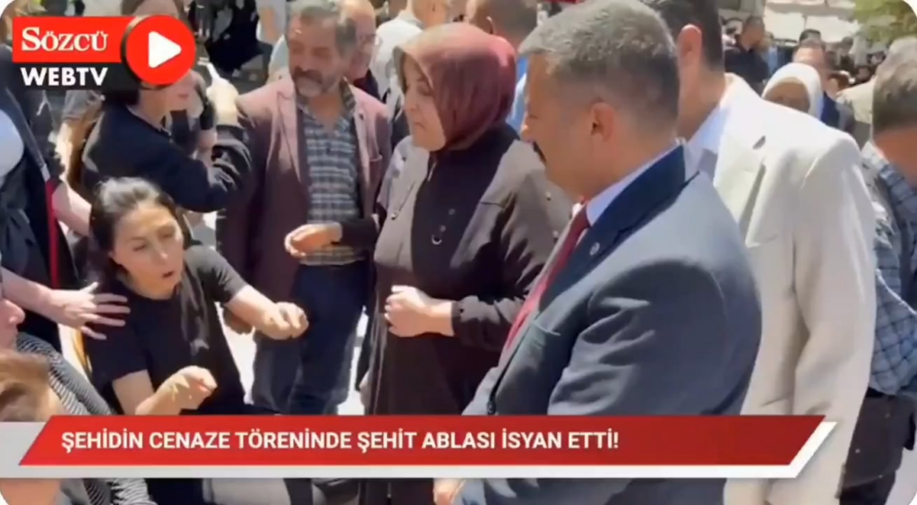 Spezialist Sergeant Ömit Üzins Schwester: "Ich möchte niemanden von der AK -Party hier! So viele Soldaten wurden Märtyrer erhalten. Was würden Sie sagen? Für die Heimat?