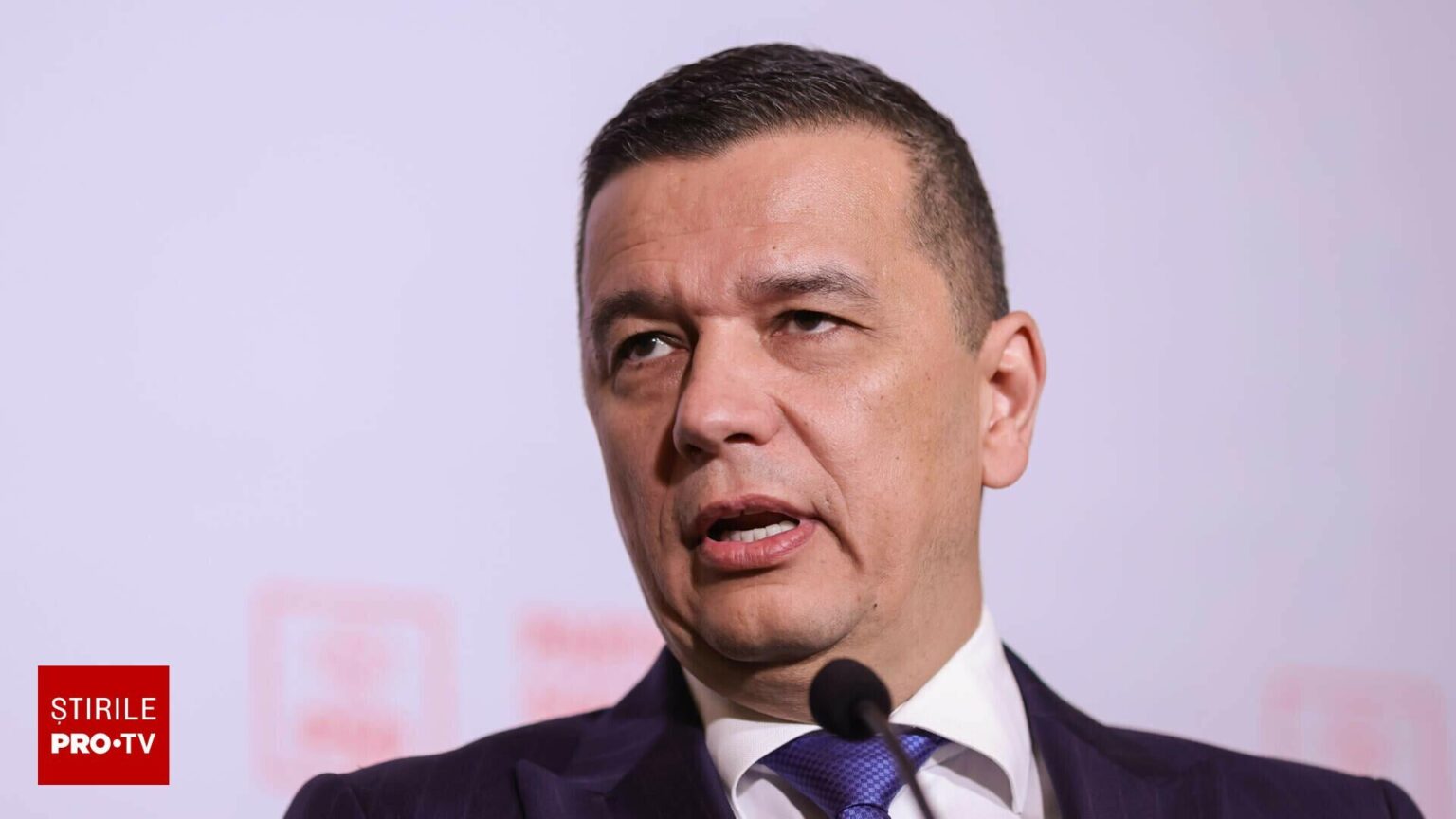 Mirneanu: Wir werden niemals akzeptieren, von einigen Amateuren entfernt zu werden, die nichts gebaut haben Mirneanu: Wir werden niemals akzeptieren, von einigen Amateuren entfernt zu werden, die nichts gebaut haben