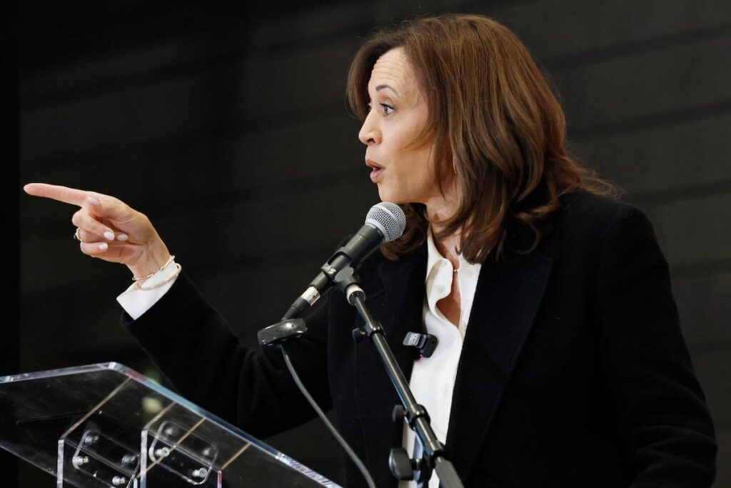 Meinung: Nein, Politik wurde nicht polarisiert. Nur eine Seite ist nach den Extremen bewegt Meinung: Nein, Politik wurde nicht polarisiert. Nur eine Seite ist nach den Extremen bewegt