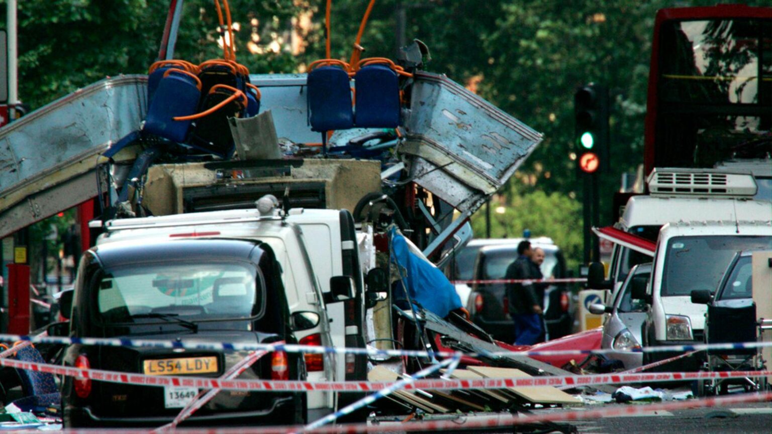 7/7 Bombenanschläge: Geschichten, die die Tapferkeit von Opfern und Respondern 20 Jahre später definieren