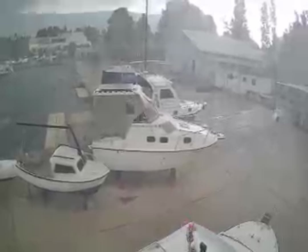Sturm im kroatischen Ruderclub Split