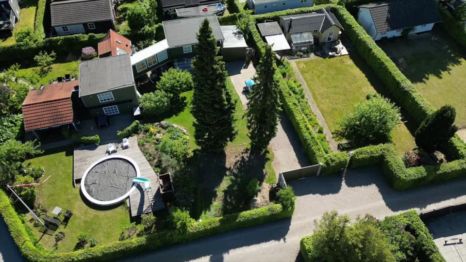 Das Koloniengartenhaus ist 240 m2 zu groß