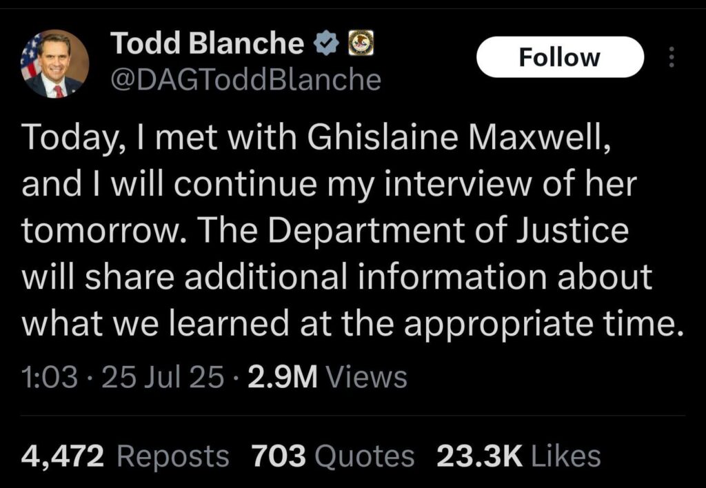 Trumps früherer persönlicher Anwalt führt ein 2 -tägiges Interview mit Maxwell. Im Raum waren keine unabhängigen Beobachter oder FBI -Agenten erlaubt.
