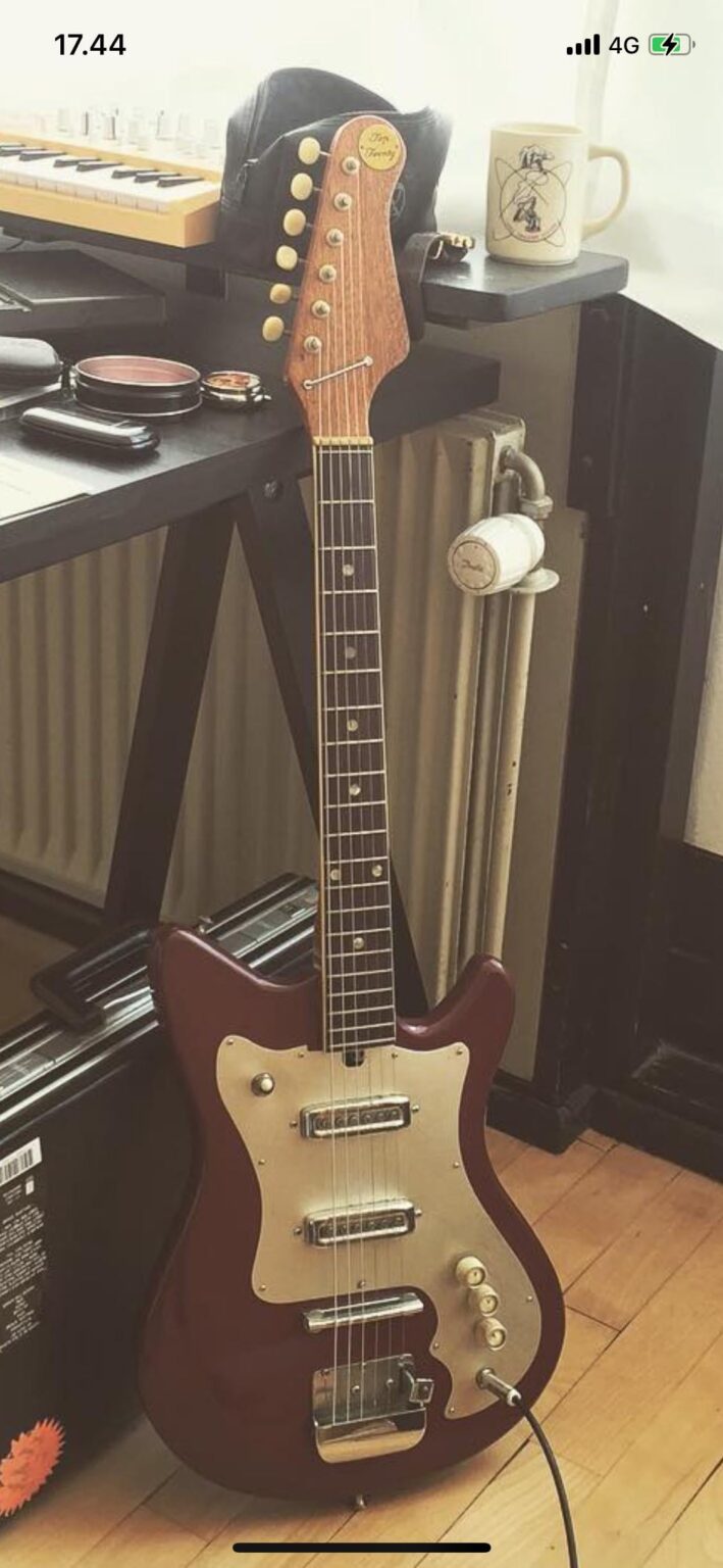 Gitarre wird in Aarhus gesucht Gitarre wird in Aarhus gesucht