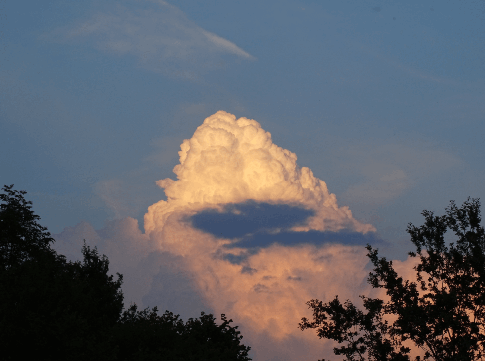 Sah diese Wolke