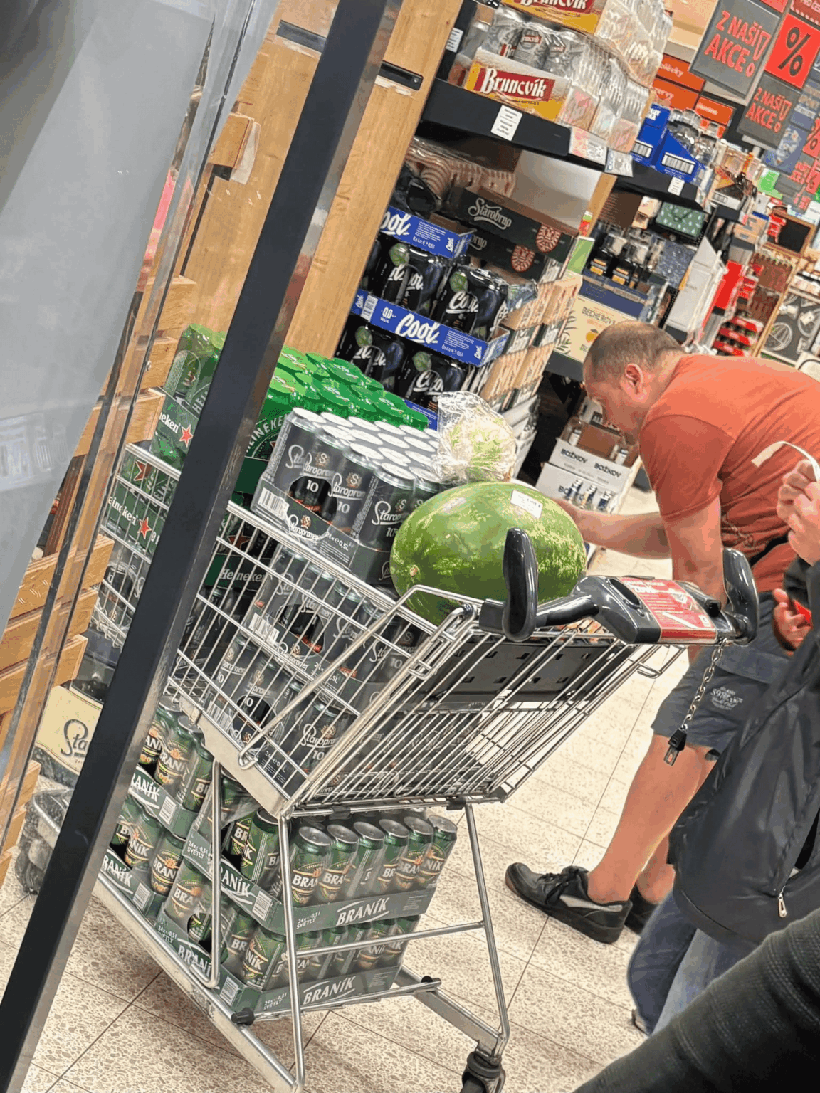 Der Typ ist wahrscheinlich nach Zahltag