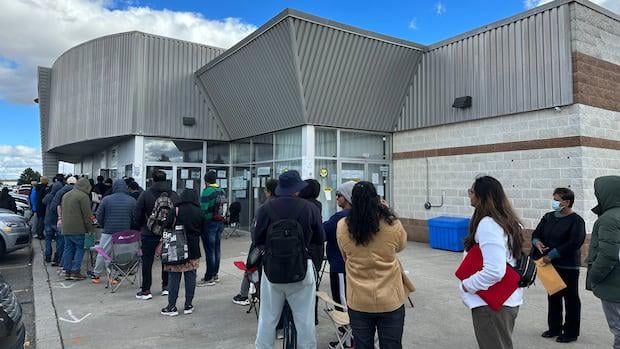 Beschwerden häufen sich gegen einzige Agentur, die indische Konsulardienste in Kanada anbieten