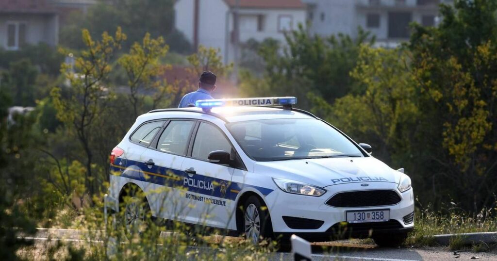 Deutsch (20) in Zadar verschwand, als er mit Freunden ausging, in einem 7 -Meter -Sturz getötet Deutsch (20) in Zadar verschwand, als er mit Freunden ausging, in einem 7 -Meter -Sturz getötet